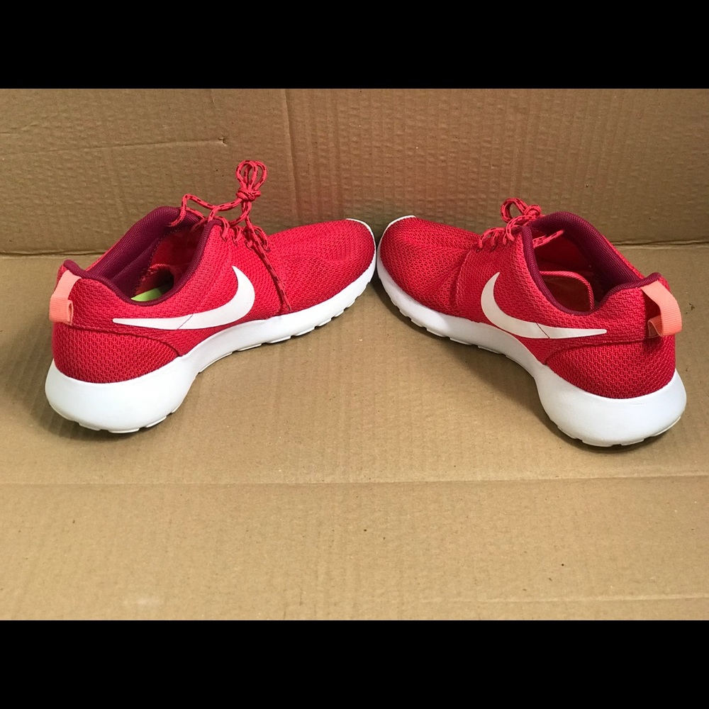 Nike Roshe Runs